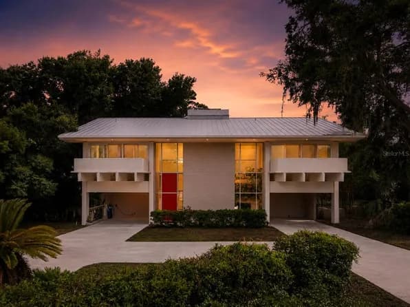 Modern Florida home at sunset